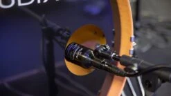 Audix D6 Cardioid Dynamic Instrument Microphone 7 Audix D6 Cardioid Dynamic Instrument Microphone -Audio Equipment Store H8A0193 D6 1920x1080 1