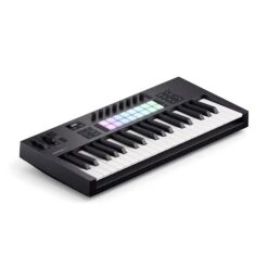 Novation Launchkey 37 MK4 37-Key Keyboard Controller -Audio Equipment Store LK37 MKIV Left Top 2400 2400 19983.1722435241