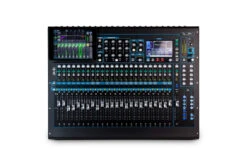 Allen & Heath Qu-24 30x24 Digital Mixer