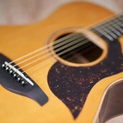 Yamaha AC5R Vintage Natural All-Solid Acoustic-Electric Guitar 17 Yamaha AC5R Vintage Natural All-Solid Acoustic-Electric Guitar -Audio Equipment Store ac5rvn 137998 2400 lifestyle4 1 jpg