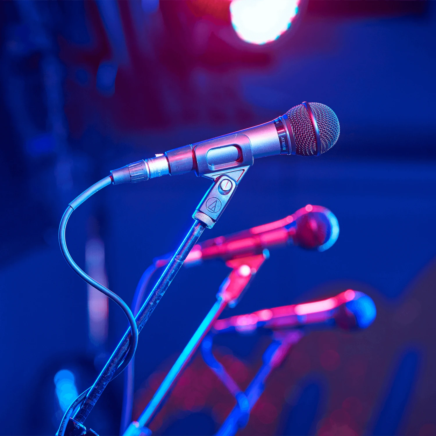 Audio-technica Audio Technica ATM510 Cardioid Dynamic Handheld Microphone 5 Audio-technica Audio Technica ATM510 Cardioid Dynamic Handheld Microphone - Image 3